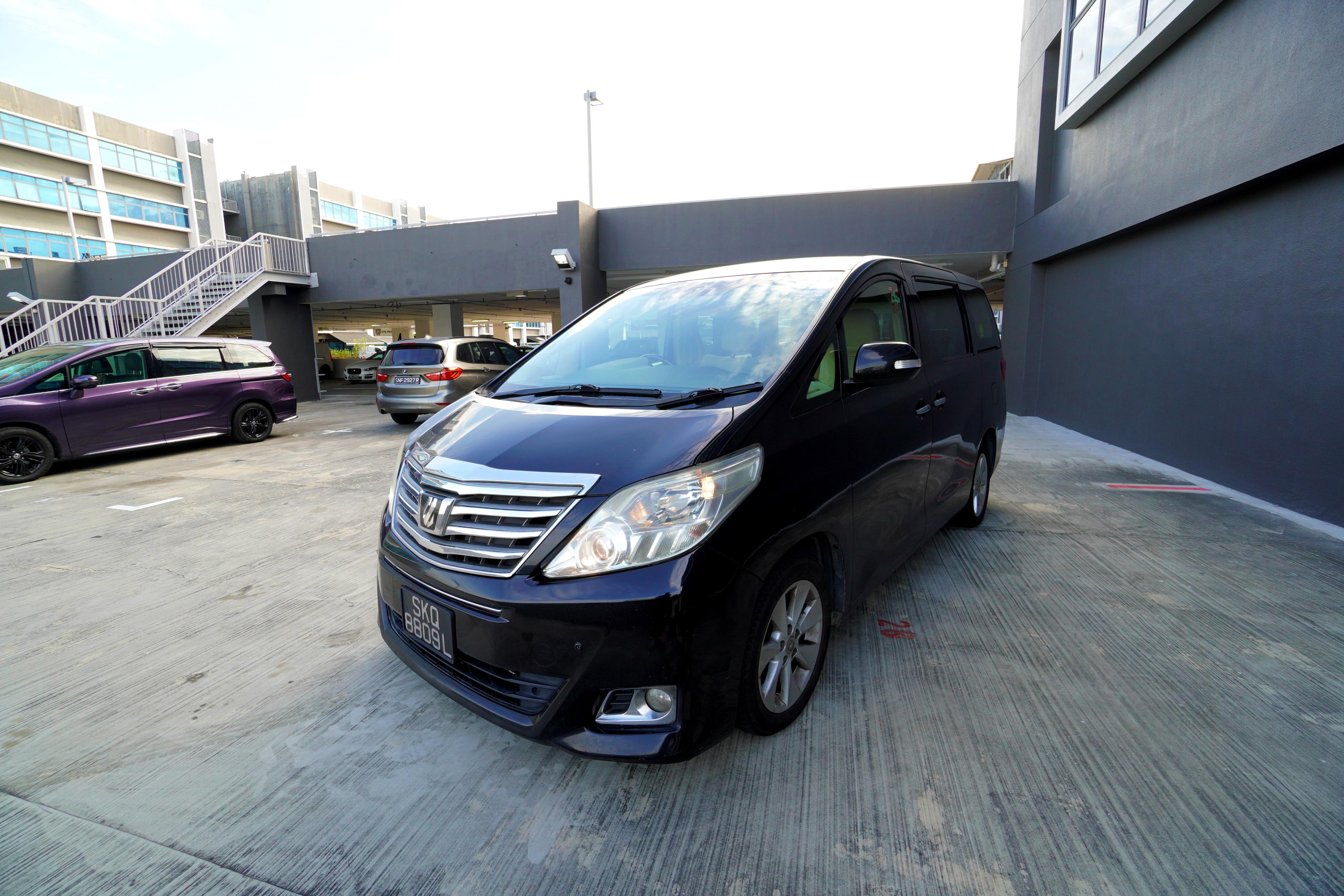 2014 Toyota Alphard