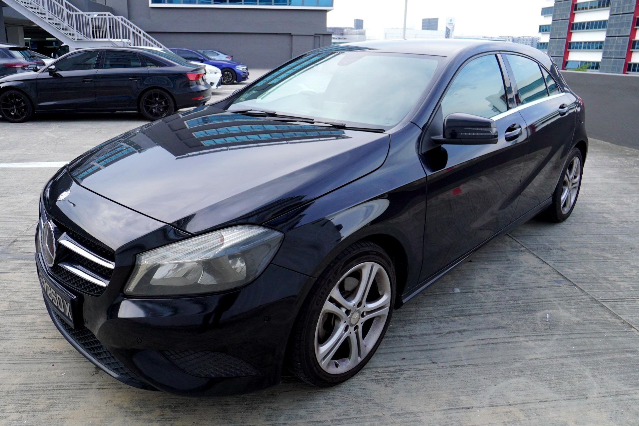 2014 Mercedes Benz A - CLASS