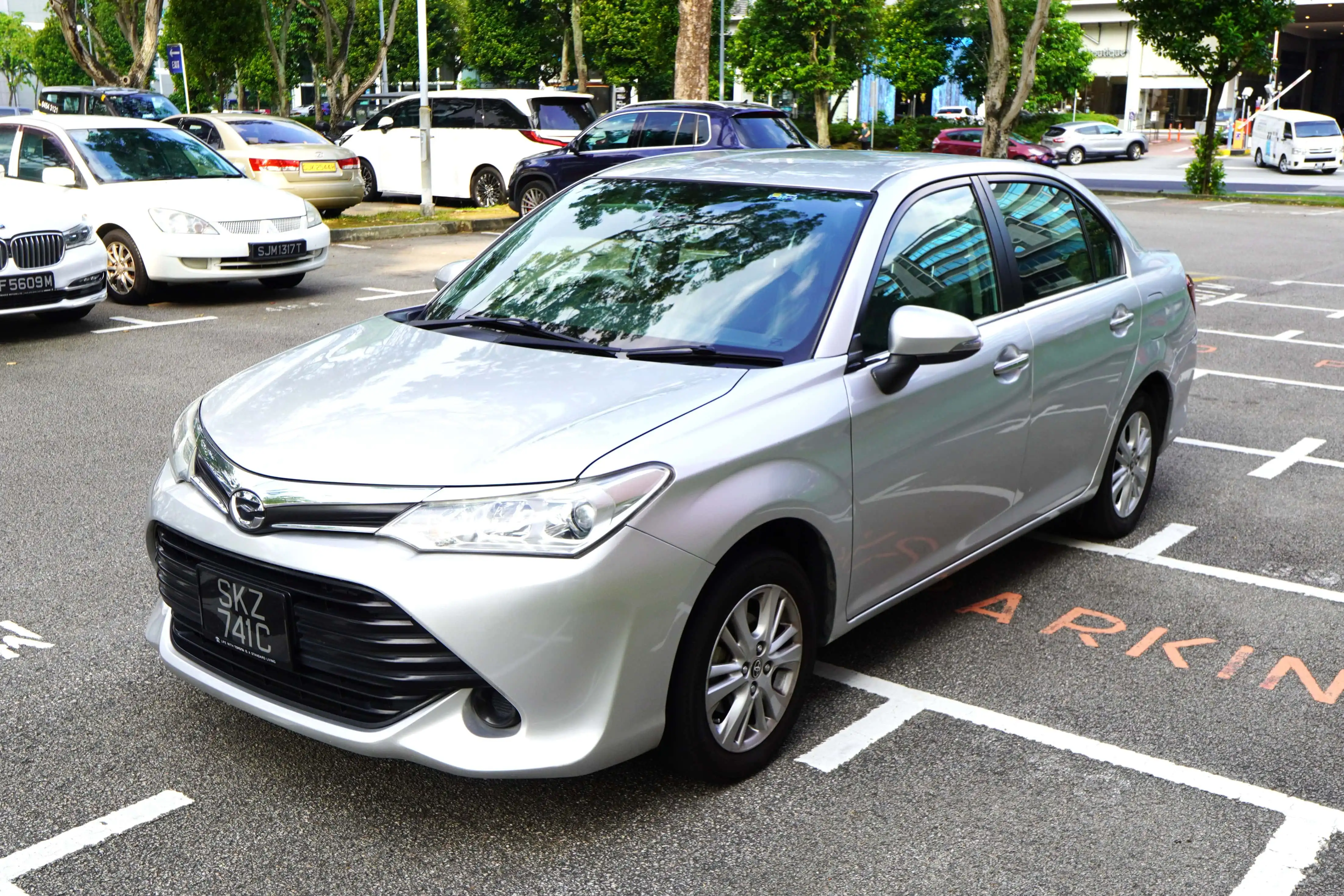 2016 Toyota COROLLA AXIO