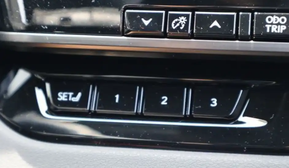 Zambia used car sale 2026 Lexus RX350H 22