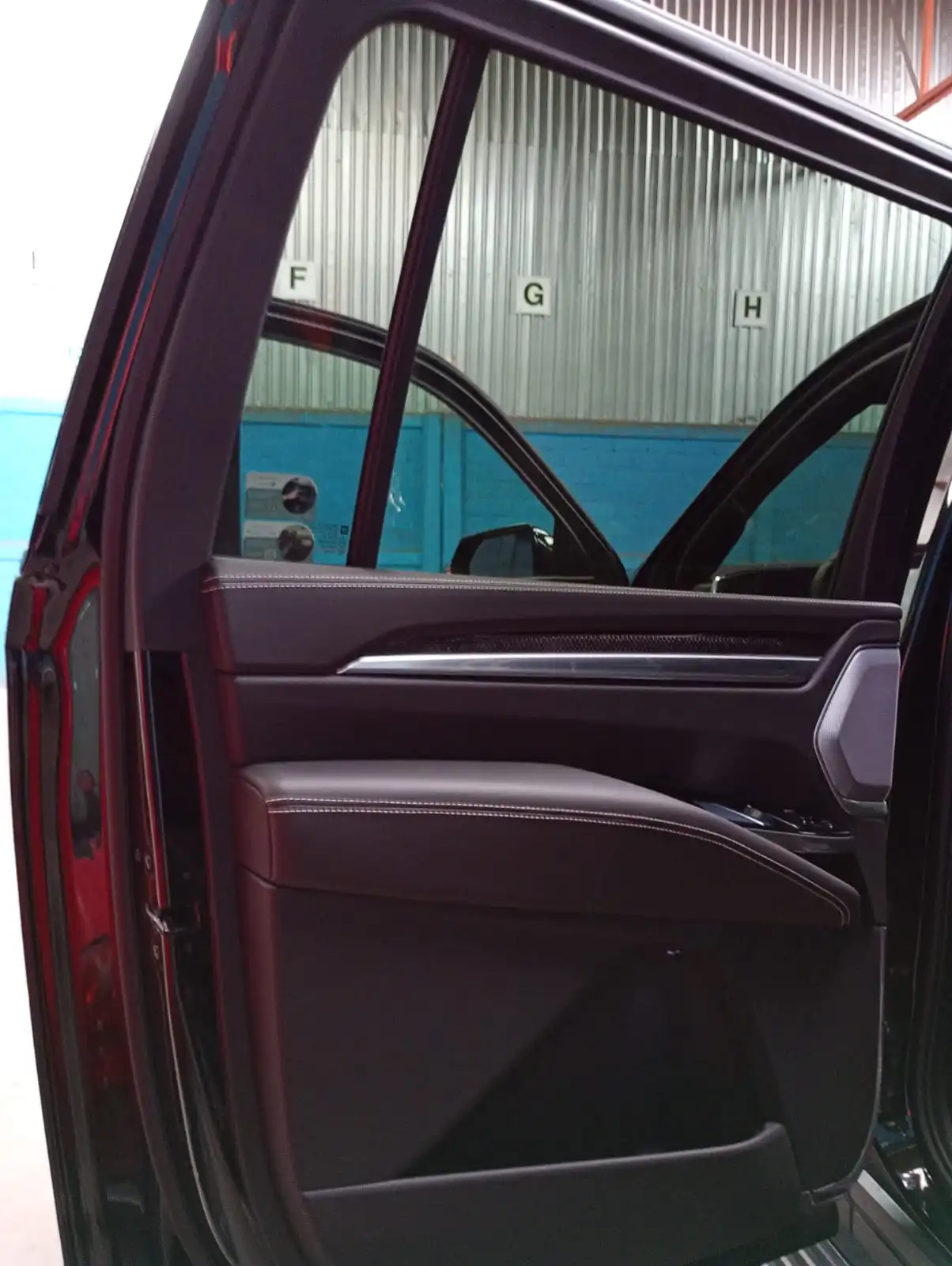 Zambia used car sale 2026 CADILLAC ESCALADE 9