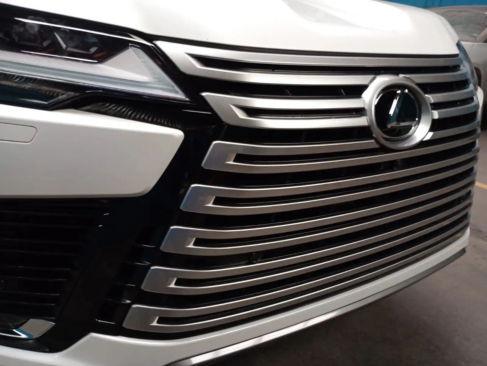 Zambia used car sale 2026 Lexus LX700H 13