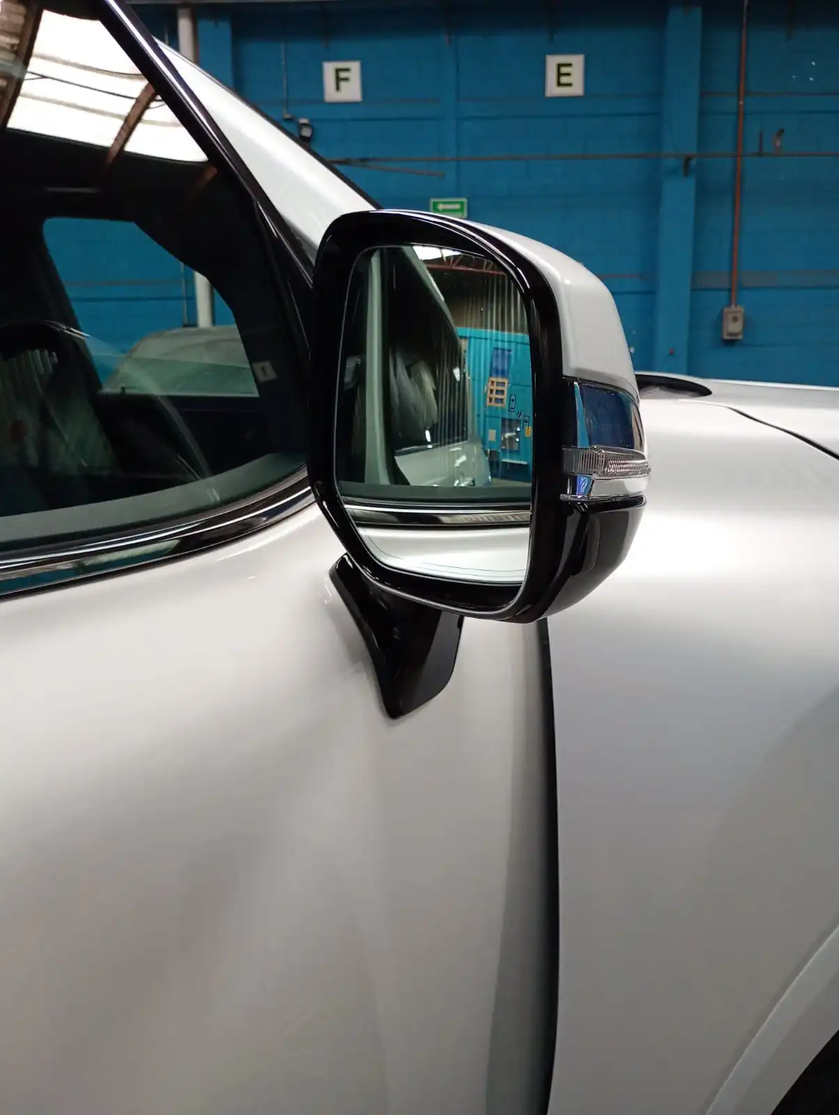 Zambia used car sale 2026 Lexus LX700H 20