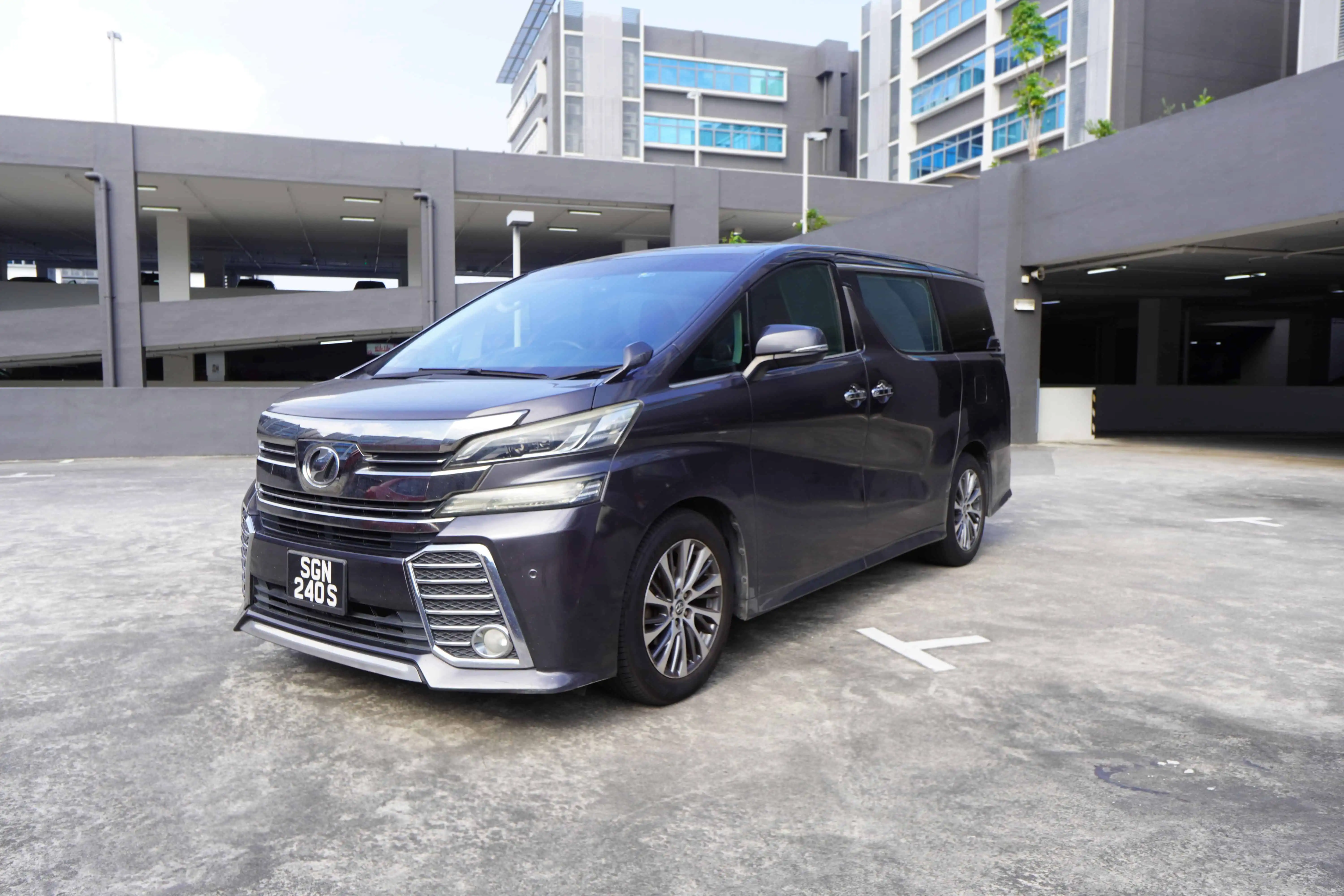 2016 Toyota Vellfire