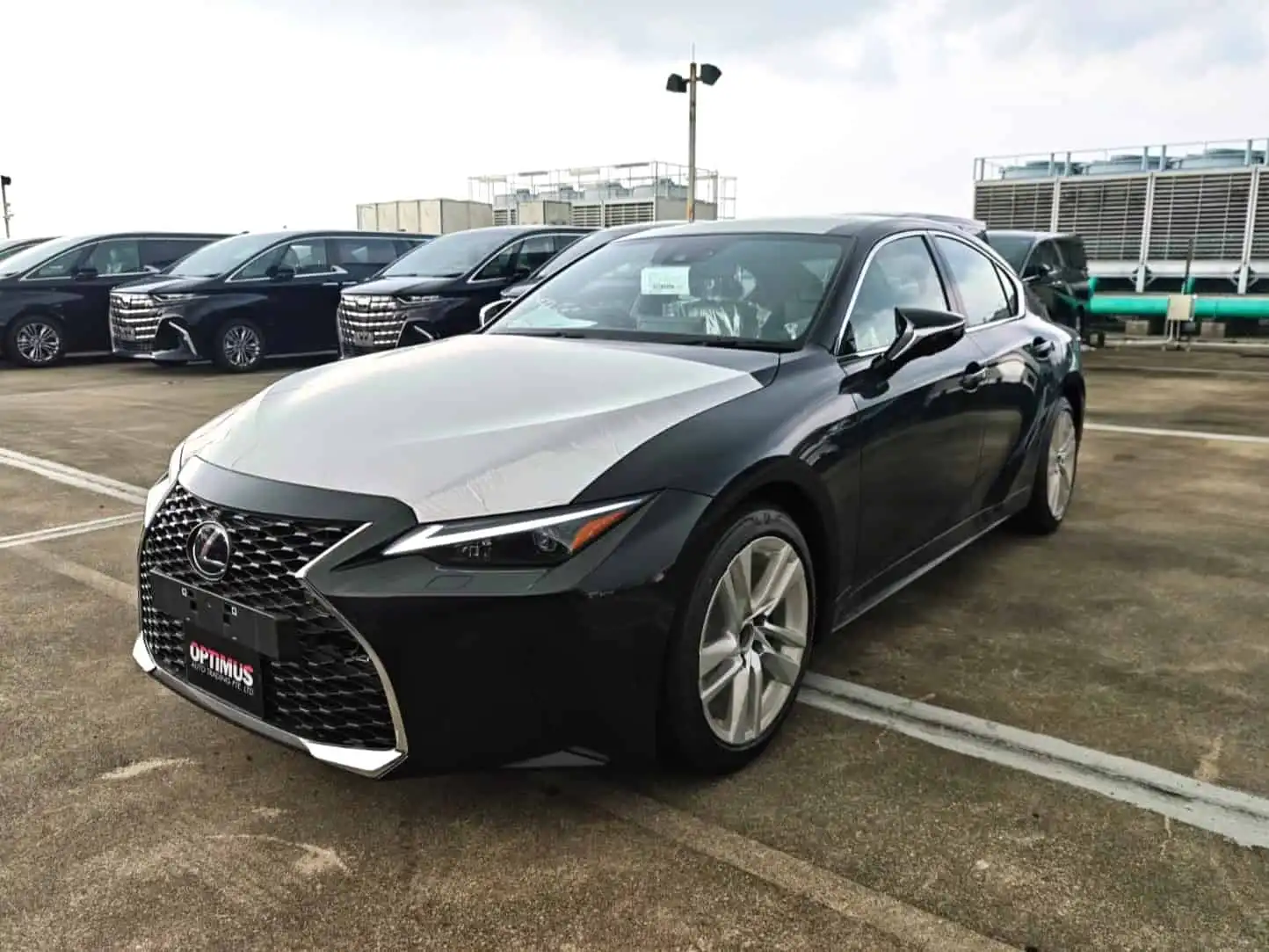 2026 Lexus IS300H